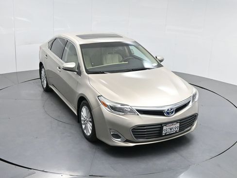 Used 2013 Toyota Avalon XLE Premium image 49