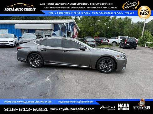 Used 2018 Lexus LS 500 w/ Interior Upgrade Package RWD image 6