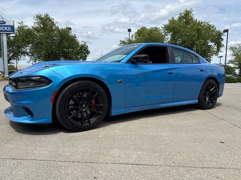 Used 2023 Dodge Charger Scat Pack w/ Plus Group RWD image 17
