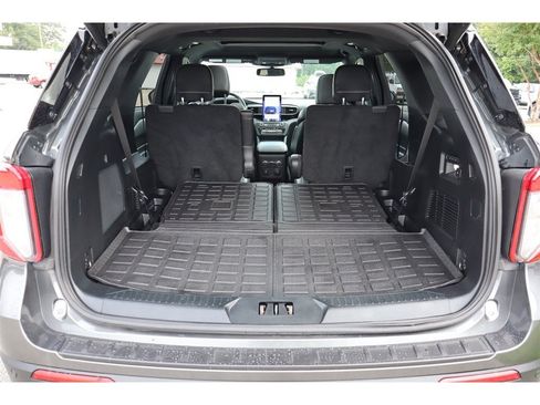 Used 2020 Ford Explorer ST w/ ST Street Pack AWD/4WD image 5