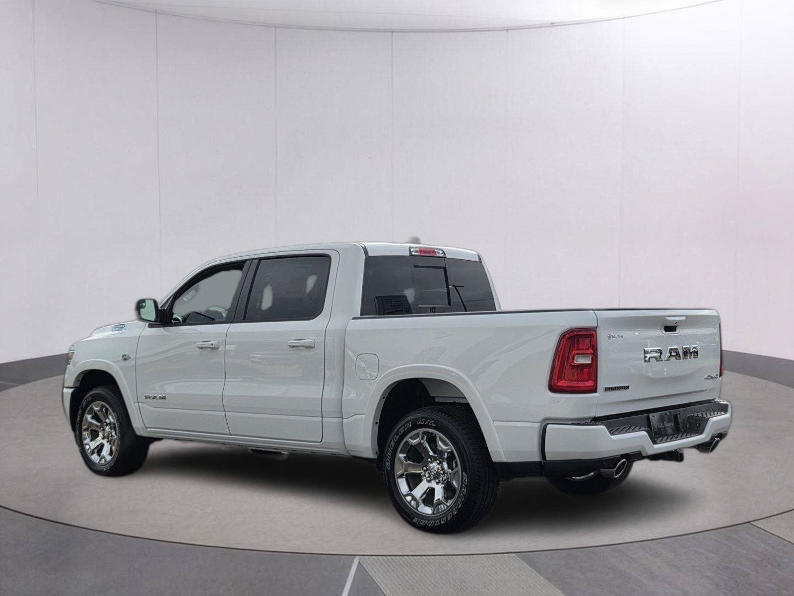 New 2026 RAM 1500 Big Horn AWD/4WD image 7