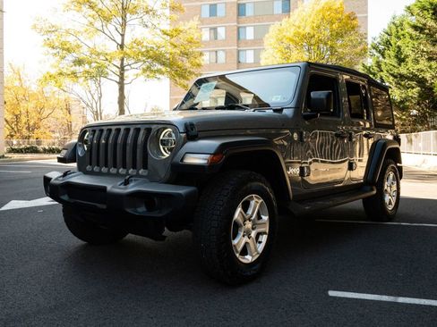 Used 2020 Jeep Wrangler Unlimited Sport S AWD/4WD image 7
