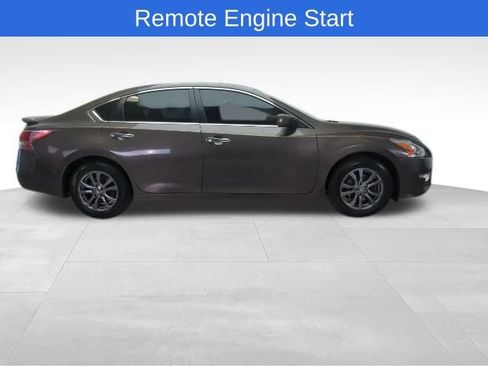 Used 2015 Nissan Altima 2.5 S w/ Special Edition Package image 7