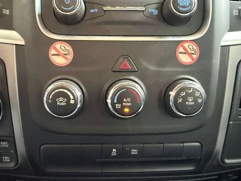 Used 2024 RAM 1500 Classic SLT AWD/4WD image 21