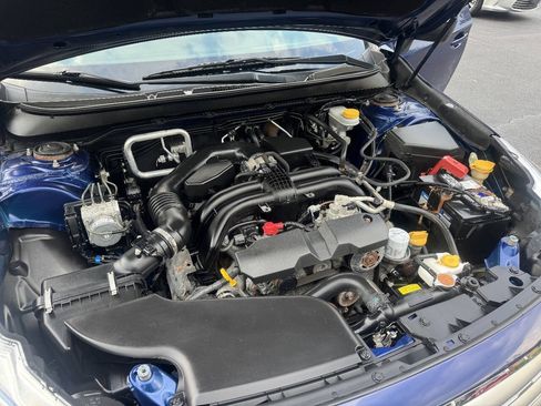 Used 2017 Subaru Outback 2.5i AWD/4WD image 25