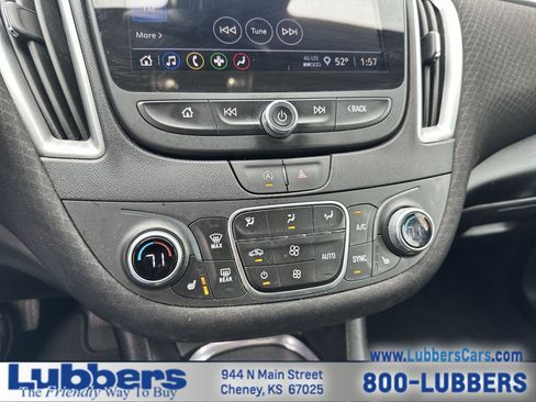 Used 2024 Chevrolet Malibu LT FWD image 18