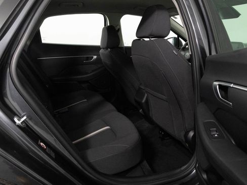 Used 2022 Hyundai Sonata SEL w/ Winter Weather Package image 37