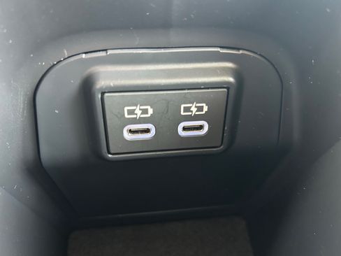 Certified 2025 Toyota RAV4 XLE AWD/4WD image 33