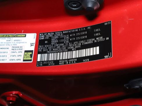 Certified 2023 Toyota Corolla Cross XLE w/ Convenience Package FWD image 21