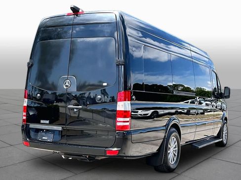Used 2017 Mercedes-Benz Sprinter 3500 image 12