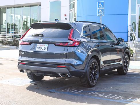 Used 2024 Honda CR-V Sport-L image 7