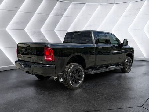 New 2026 RAM 2500 Big Horn AWD/4WD image 6