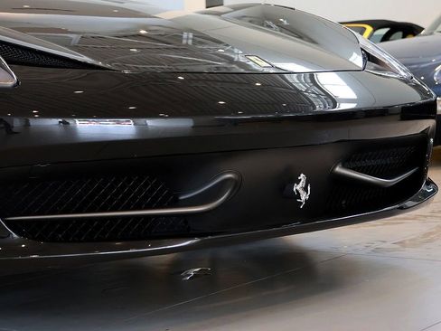 Used 2011 Ferrari 458 Italia Coupe RWD image 15