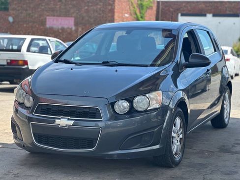 Used 2016 Chevrolet Sonic LT FWD image 3