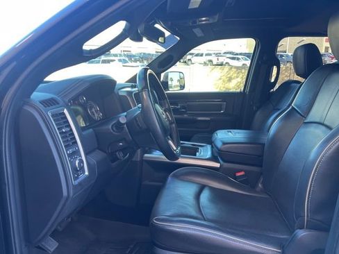 Used 2017 RAM 1500 Limited image 27