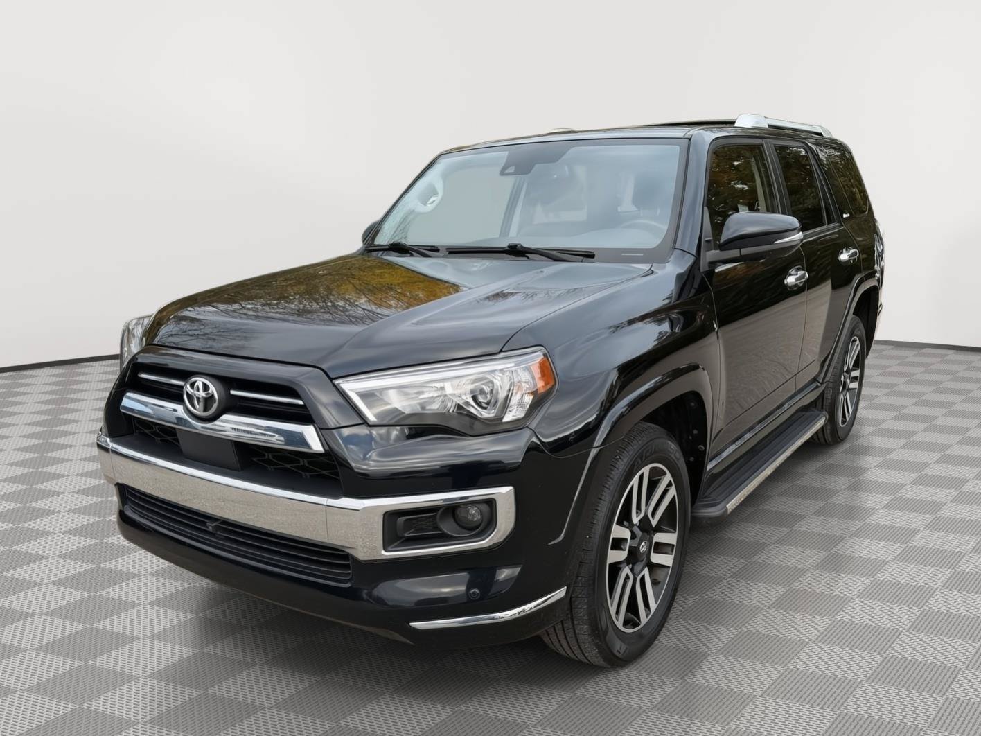 Used 2022 Toyota 4Runner Limited AWD/4WD image 3