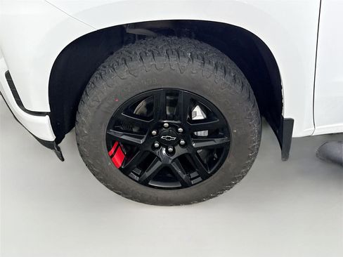 Certified 2022 Chevrolet Silverado 1500 RST w/ Redline Edition image 23