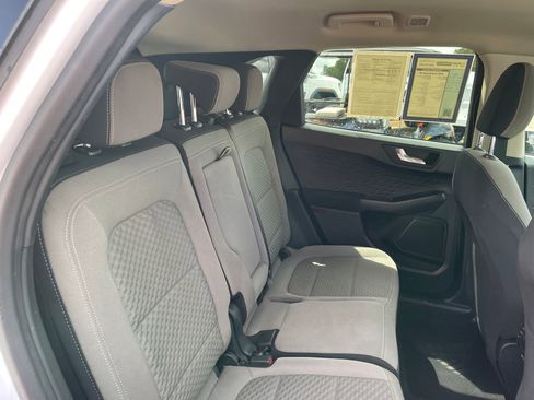 Used 2020 Ford Escape SE image 22