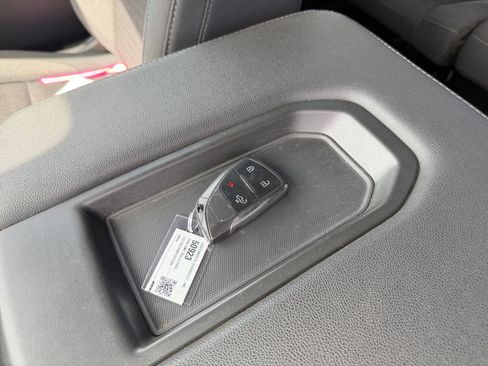 Used 2024 GMC Sierra 2500 Pro AWD/4WD image 22