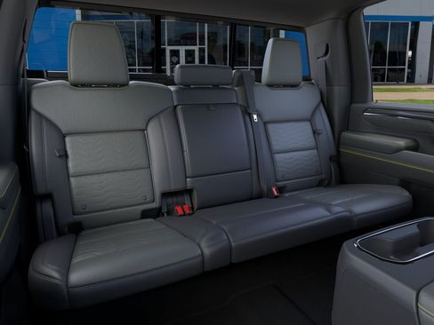 New 2026 Chevrolet Silverado 2500 ZR2 w/ ZR2 Bison Edition AWD/4WD image 17