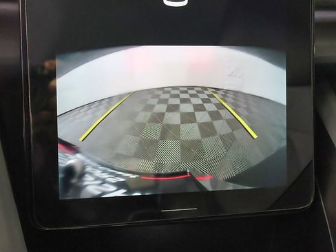 Used 2023 Polestar Polestar 2 image 42