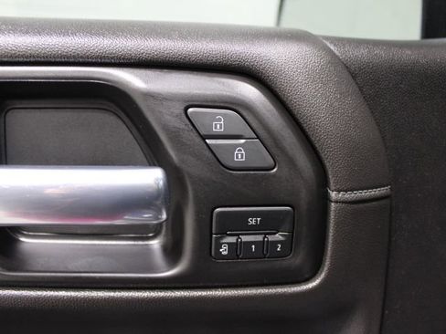 Used 2021 Chevrolet Silverado 1500 LTZ w/ Z71 Off-Road Package image 20