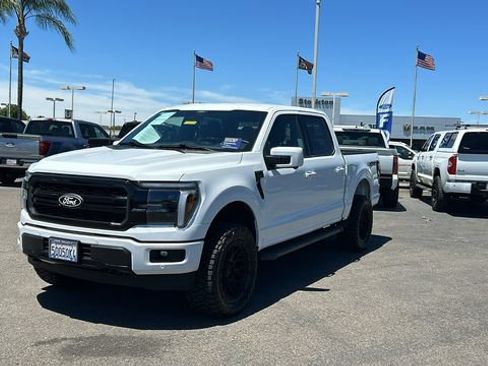 Used 2025 Ford F150 Lariat w/ Equipment Group 501A Mid AWD/4WD image 8