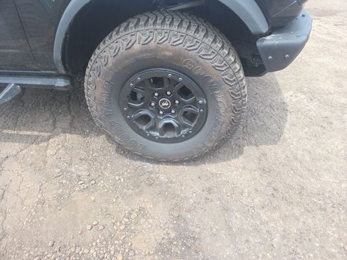 Used 2024 Ford Bronco Wildtrak AWD/4WD image 10