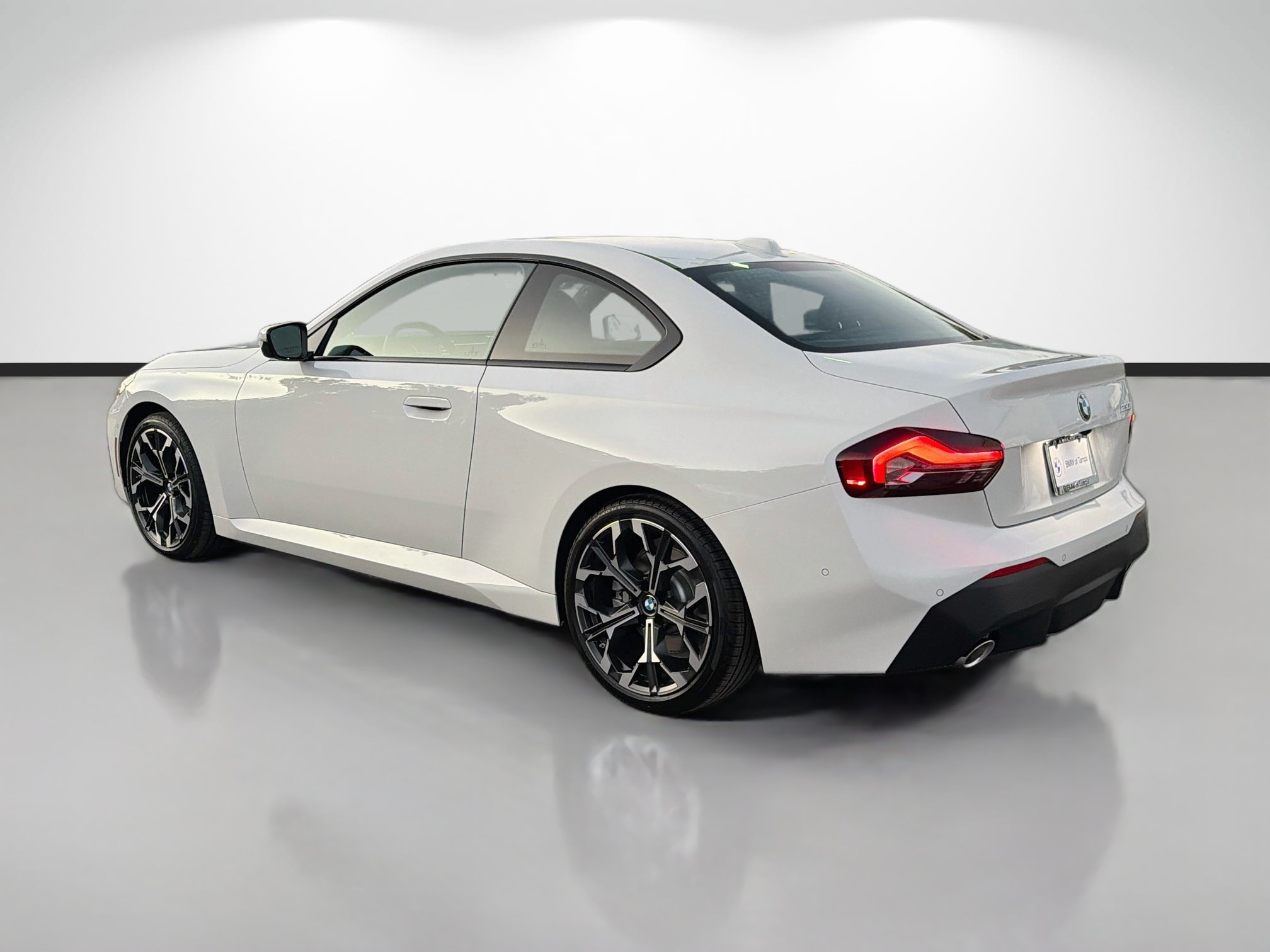 New 2026 BMW 230i Coupe w/ Convenience Package RWD image 5