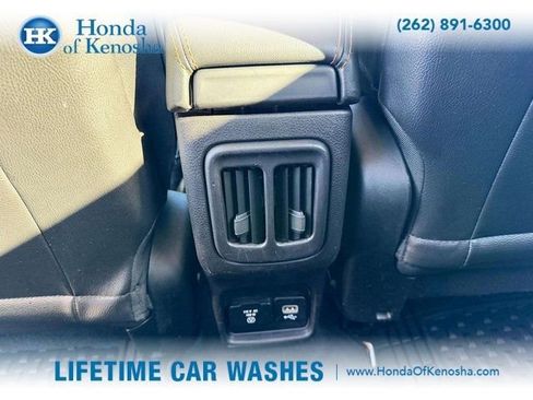 Used 2018 Jeep Compass Limited image 25