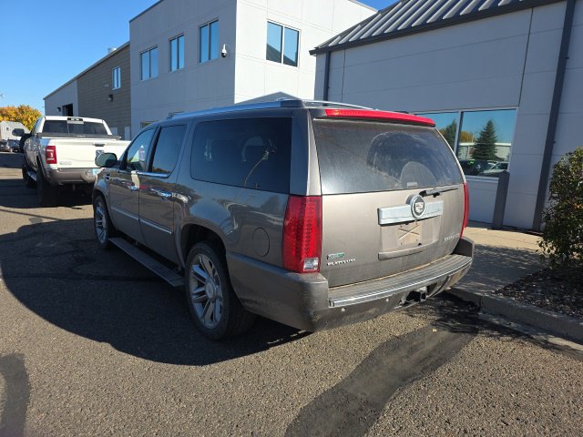 Used 2012 Cadillac Escalade ESV Platinum AWD/4WD image 7