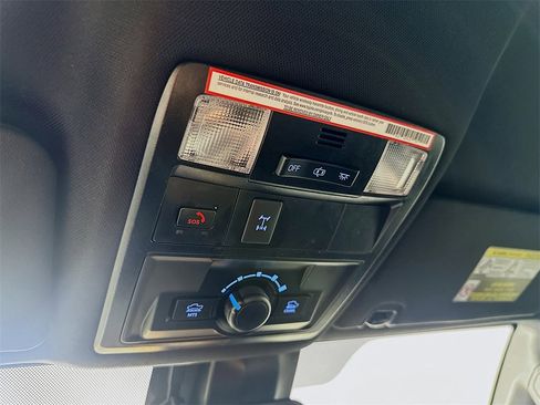 Used 2023 Toyota Tacoma TRD Off-Road image 32