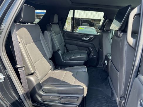 Used 2021 GMC Yukon SLT w/ SLT Premium Package AWD/4WD image 19
