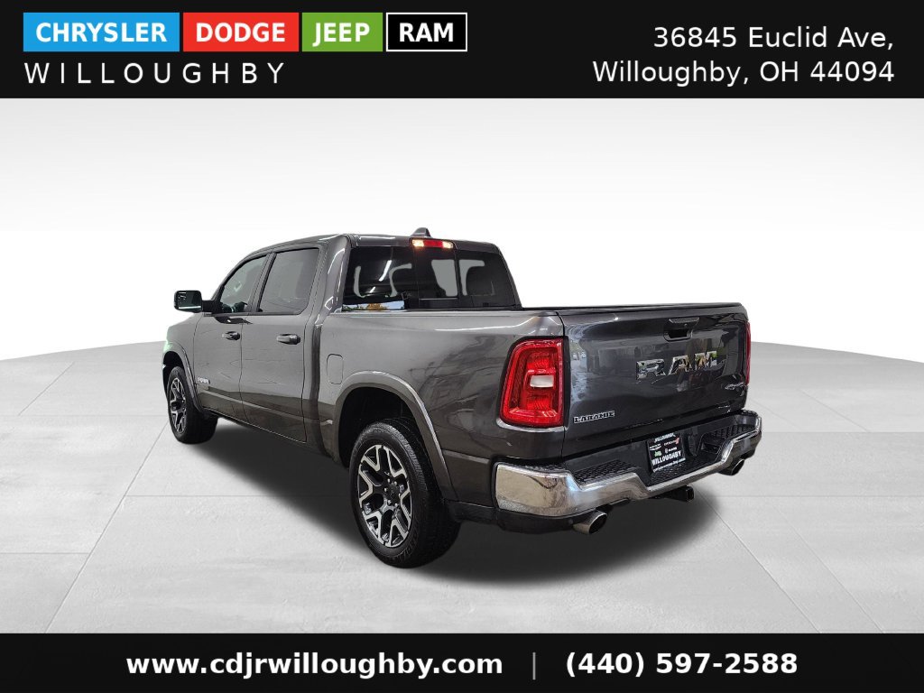Used 2026 RAM 1500 Laramie AWD/4WD image 7
