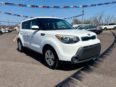Used 2015 Kia Soul image 5