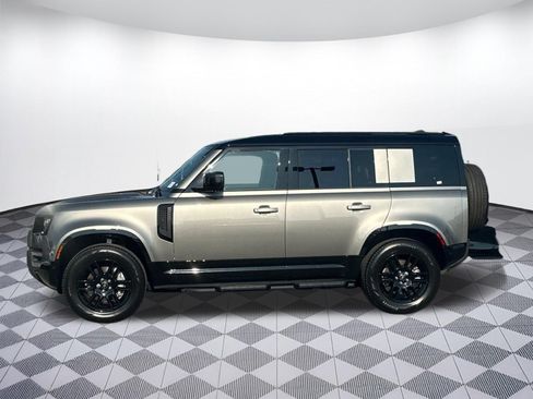 Certified 2025 Land Rover Defender 110 X-Dynamic SE AWD/4WD image 2