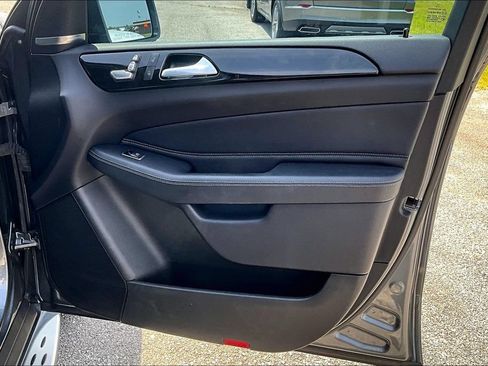 Used 2018 Mercedes-Benz GLE 350 image 23