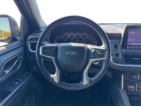 Used 2021 Chevrolet Tahoe Z71 w/ Rear Media and Nav Package image 12