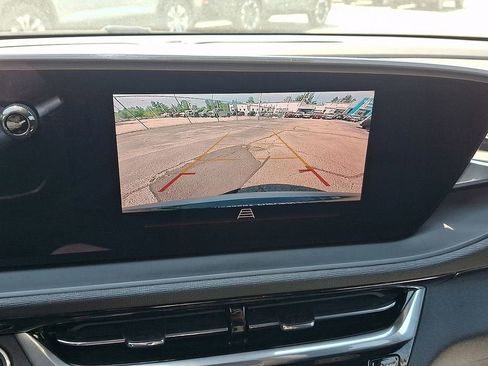 Certified 2024 Buick Envista Sport Touring w/ Convenience I Package FWD image 19
