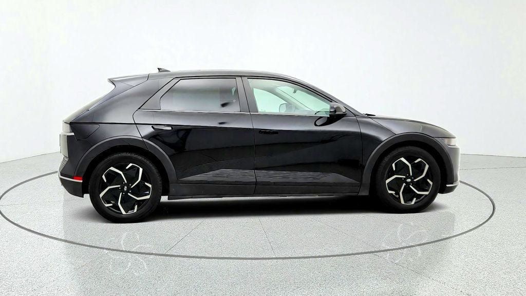 Used 2023 Hyundai Ioniq 5 SEL RWD image 4