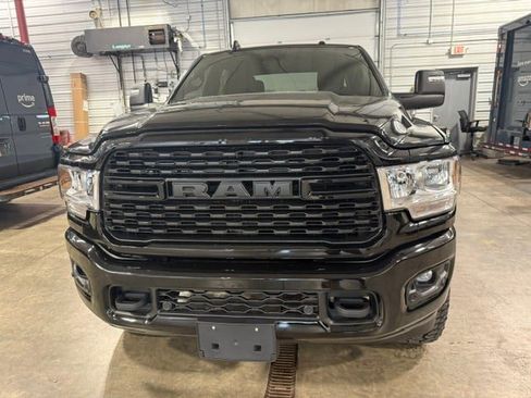 Used 2024 RAM 2500 Big Horn AWD/4WD image 41