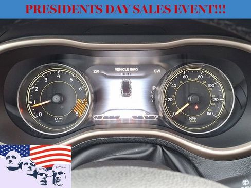 Used 2014 Jeep Cherokee Limited image 25