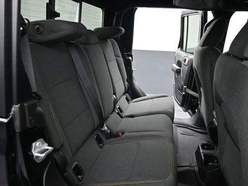 New 2026 Jeep Gladiator Willys AWD/4WD image 21