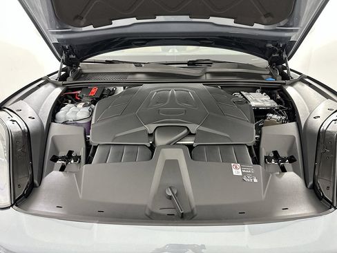 New 2026 Porsche Cayenne AWD/4WD image 32