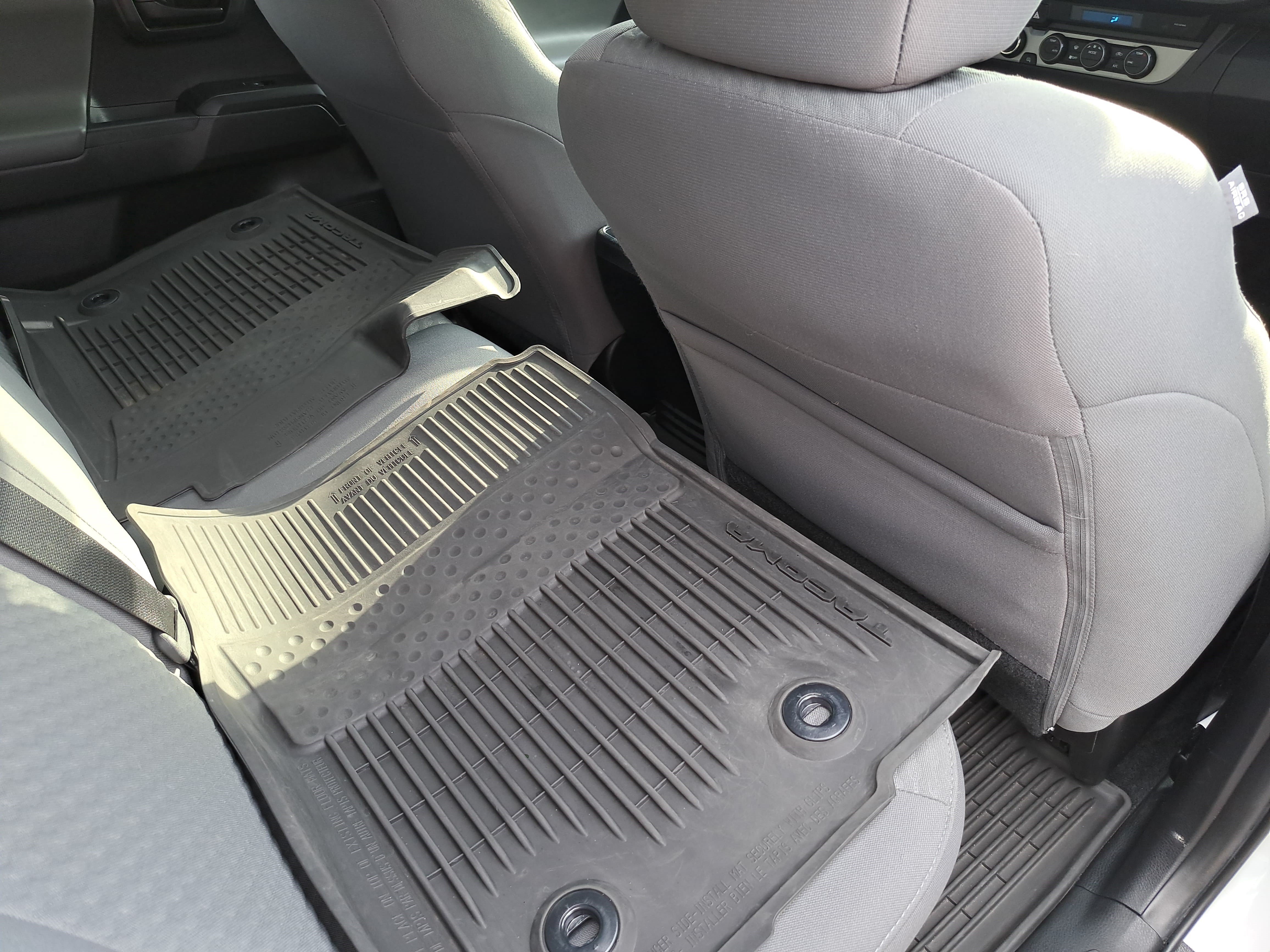 Used 2022 Toyota Tacoma SR AWD/4WD image 11