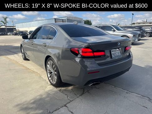 Used 2021 BMW 530i w/ Convenience Package RWD image 3