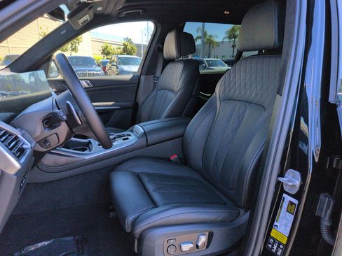 Certified 2024 BMW X7 M60i w/ Executive Package AWD/4WD image 16