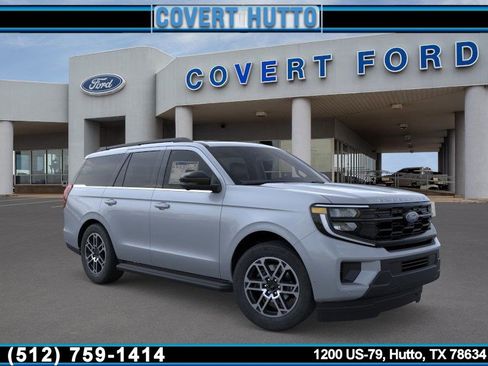 New 2025 Ford Expedition Active image 7