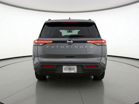 Used 2025 Nissan Pathfinder SV image 7