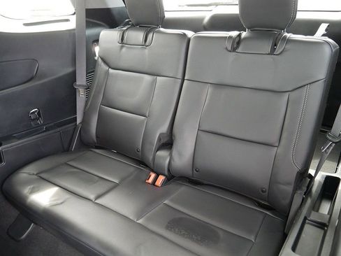 Used 2023 Ford Explorer XLT w/ Equipment Group 202A image 18